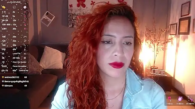 Snapshot of sahra_taylor_ chatting on March 12, 2025, 5:07 pm sahra taylor online show from March 12, 2025, 5:07 pm