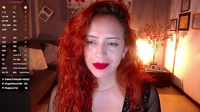 Snapshot of sahra_taylor_ chatting on March 7, 2025, 5:49 pm sahra taylor online show from March 7, 2025, 5:49 pm