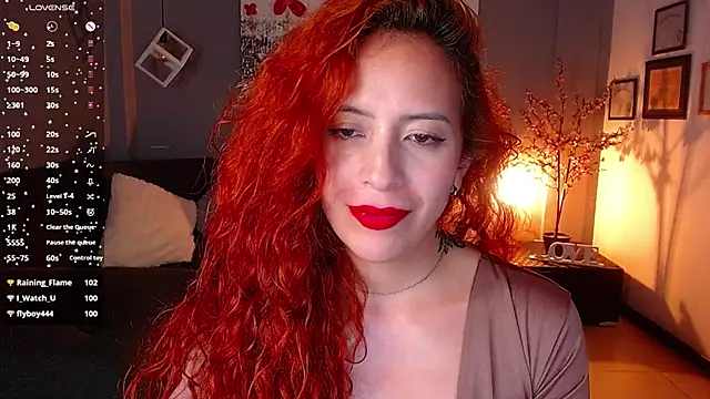 Snapshot of sahra_taylor_ chatting on March 18, 2025, 8:16 pm sahra taylor online show from March 18, 2025, 8:16 pm