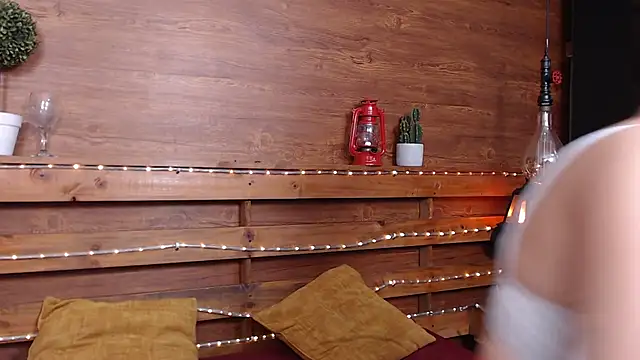 sweet thalia  online show from October 22, 2025, 7:57 pm