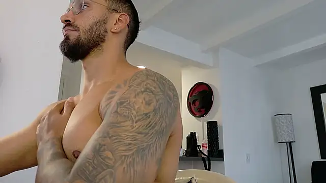 tony muscle online show from March 10, 2026, 9:41 pm