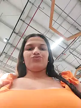 girl milk1 online show from February 15, 2025, 10:52 pm