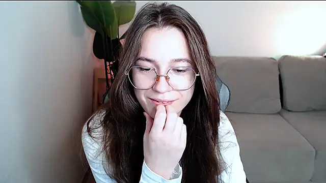 M Sensual online show from November 21, 2025, 3:11 pm