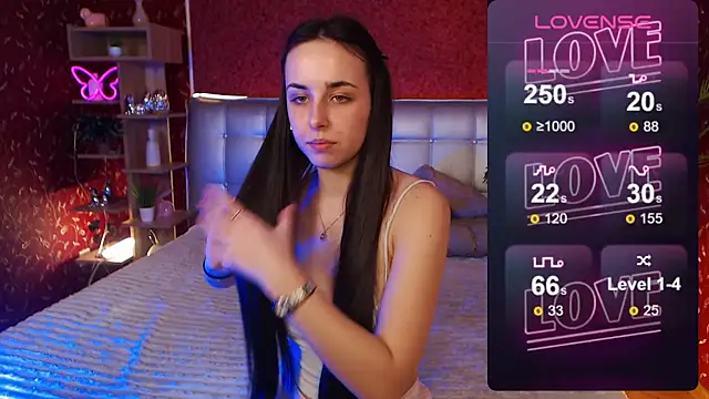 AuroraAksnesss online show from February 12, 2025, 2:54 pm