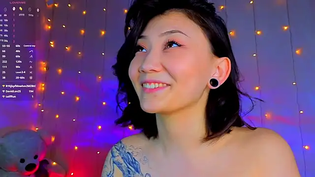 Snapshot of Renochka chatting on March 14, 2025, 4:09 pm Renochka online show from March 14, 2025, 4:09 pm