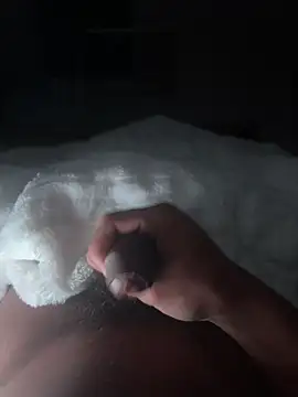 Snapshot of mallllll273838ko chatting on December 27, 2024, 10:16 pm mallllll273838ko online show from December 27, 2024, 10:16 pm