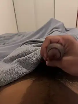 Snapshot of mallllll273838ko chatting on March 17, 2025, 10:27 am mallllll273838ko online show from March 17, 2025, 10:27 am