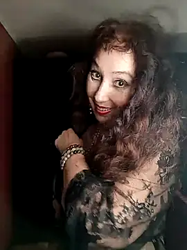 Snapshot of GypsyEsmeralda chatting on March 14, 2025, 3:03 pm GypsyEsmeralda online show from March 14, 2025, 3:03 pm