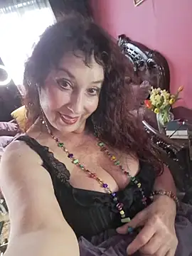 GypsyEsmeralda online show from April 28, 2026, 7:13 am