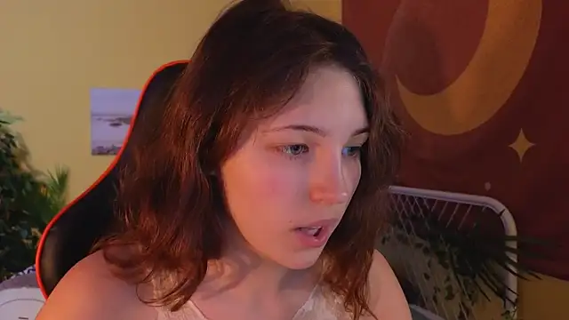 Snapshot of cherry_lea chatting on January 31, 2025, 4:59 pm cherry lea online show from January 31, 2025, 4:59 pm