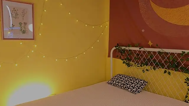 cherry lea online show from November 21, 2025, 9:14 pm