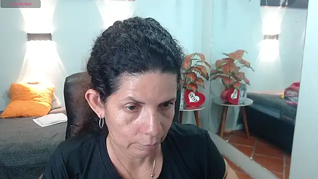 Snapshot of sila_bolum chatting on March 3, 2026, 12:39 am sila bolum online show from March 3, 2026, 12:39 am