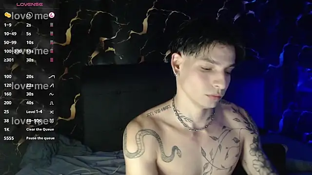 Snapshot of Apolo_Hidalgo01 chatting on March 2, 2026, 12:44 am Apolo Hidalgo01 online show from March 2, 2026, 12:44 am