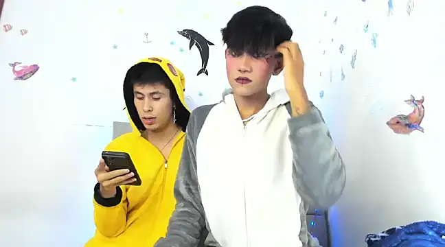 andrew uwu  online show from December 15, 2024, 1:02 am