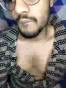 Snapshot of yourfitguy chatting on December 1, 2024, 4:34 pm yourfitguy online show from December 1, 2024, 4:34 pm