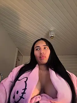 Anily Lovely online show from November 3, 2025, 11:30 pm