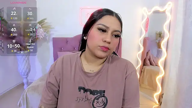 kendra tay online show from November 25, 2025, 3:07 am