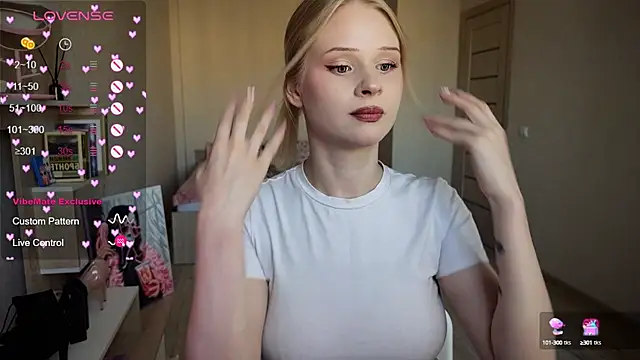 lisa barbie online show from September 9, 2025, 2:15 pm