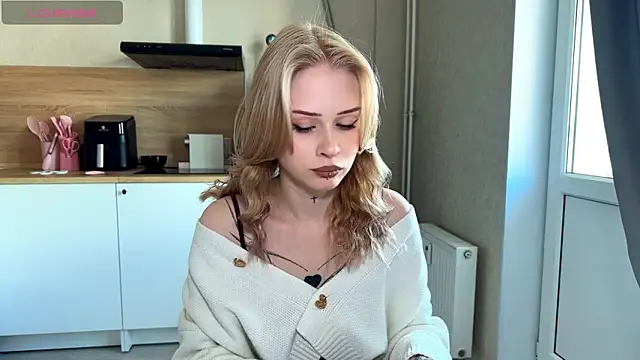 lisa barbie online show from May 11, 2026, 8:59 am