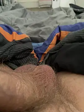 Snapshot of NaughtyJonnyB chatting on February 19, 2025, 7:16 pm NaughtyJonnyB online show from February 19, 2025, 7:16 pm