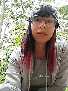 Snapshot of MirandaSingle chatting on January 31, 2026, 7:56 pm MirandaSingle online show from January 31, 2026, 7:56 pm