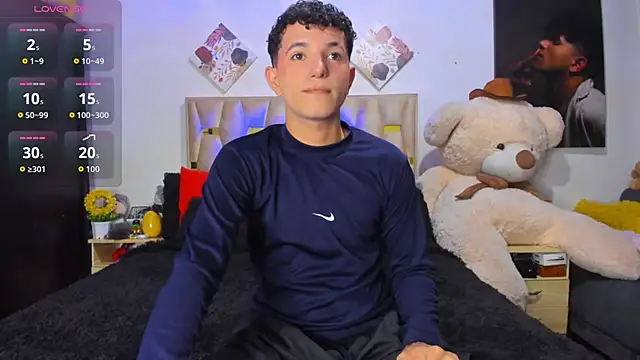 patrick sanzz online show from November 18, 2025, 1:43 am