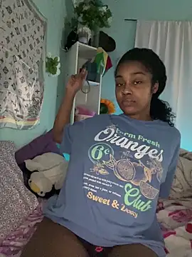 ebonycatlisaaaalime online show from April 23, 2026, 5:14 am