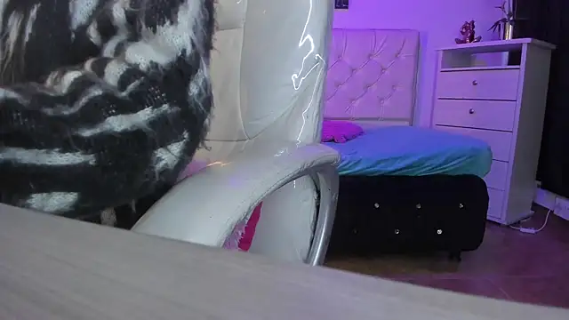 Snapshot of Amy_Kiitty_ chatting on March 11, 2026, 12:54 pm Amy Kiitty online show from March 11, 2026, 12:54 pm