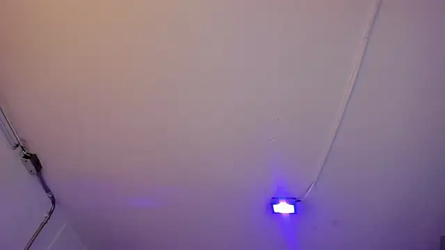 Snapshot of Amy_Kiitty_ chatting on March 28, 2026, 1:12 pm Amy Kiitty online show from March 28, 2026, 1:12 pm