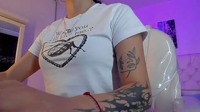 Snapshot of Amy_Kiitty_ chatting on March 7, 2026, 1:05 pm Amy Kiitty online show from March 7, 2026, 1:05 pm