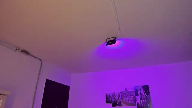 Snapshot of Amy_Kiitty_ chatting on March 6, 2026, 1:06 pm Amy Kiitty online show from March 6, 2026, 1:06 pm