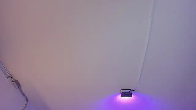 Snapshot of Amy_Kiitty_ chatting on March 10, 2026, 12:42 pm Amy Kiitty online show from March 10, 2026, 12:42 pm