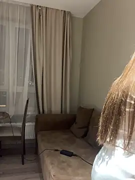 viviandaimond1 online show from March 21, 2025, 8:08 pm