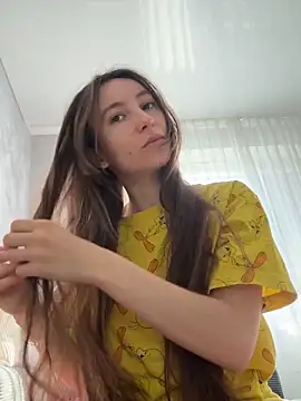 viviandaimond1 online show from October 4, 2025, 6:37 am