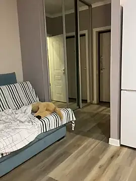 viviandaimond1 online show from February 21, 2025, 1:00 pm