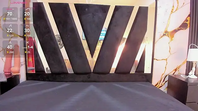 Snapshot of KarinaSimonz chatting on January 6, 2026, 8:02 pm KarinaSimonz online show from January 6, 2026, 8:02 pm