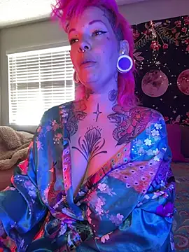 Snapshot of GoldieBakeman chatting on February 25, 2025, 5:08 pm GoldieBakeman online show from February 25, 2025, 5:08 pm