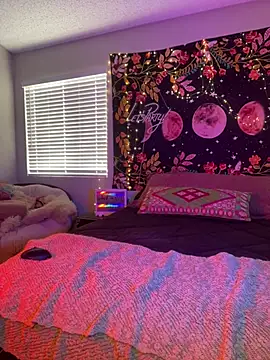 Snapshot of GoldieBakeman chatting on March 11, 2025, 4:07 pm GoldieBakeman online show from March 11, 2025, 4:07 pm