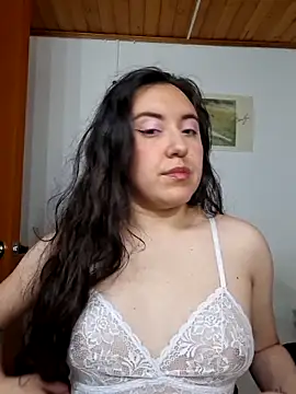 Snapshot of Emi_chik chatting on March 8, 2026, 9:56 am Emi chik online show from March 8, 2026, 9:56 am