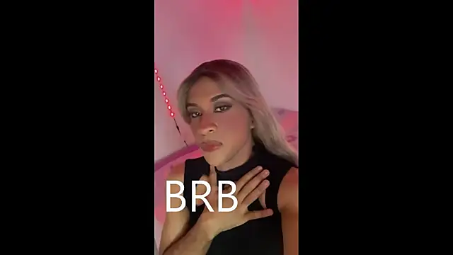  JaaconLeon  online show from November 7, 2025, 2:43 pm