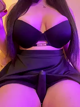 Cameelia online show from November 20, 2025, 9:58 pm