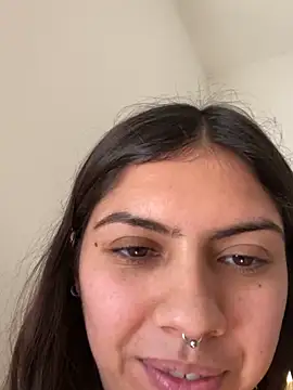 Argentiiniita online show from November 13, 2025, 6:12 pm