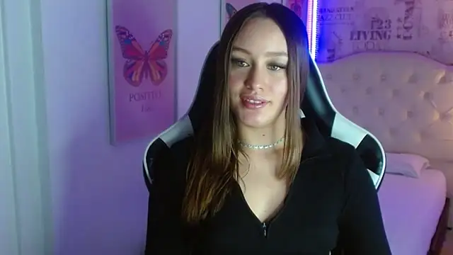 Ivyy Crystal online show from February 27, 2025, 9:04 pm