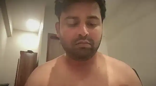 Snapshot of showoff_99 chatting on January 25, 2025, 11:44 am showoff 99 online show from January 25, 2025, 11:44 am