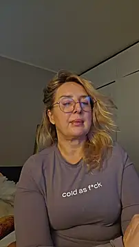 Snapshot of MariaRichi_ chatting on March 26, 2026, 7:23 pm MariaRichi online show from March 26, 2026, 7:23 pm