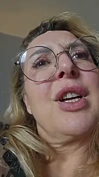 Snapshot of MariaRichi_ chatting on March 28, 2026, 7:26 pm MariaRichi online show from March 28, 2026, 7:26 pm