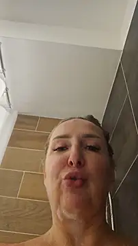 Snapshot of MariaRichi_ chatting on March 4, 2026, 8:38 pm MariaRichi online show from March 4, 2026, 8:38 pm