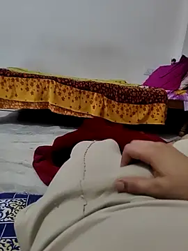 Snapshot of mahiforyou11 chatting on January 3, 2025, 2:08 pm mahiforyou11 online show from January 3, 2025, 2:08 pm