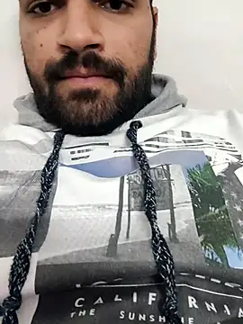 Snapshot of mahiforyou11 chatting on January 28, 2025, 2:10 pm mahiforyou11 online show from January 28, 2025, 2:10 pm