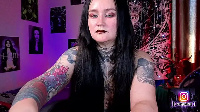 Emmybrightj  online show from June 18, 2026, 2:43 am